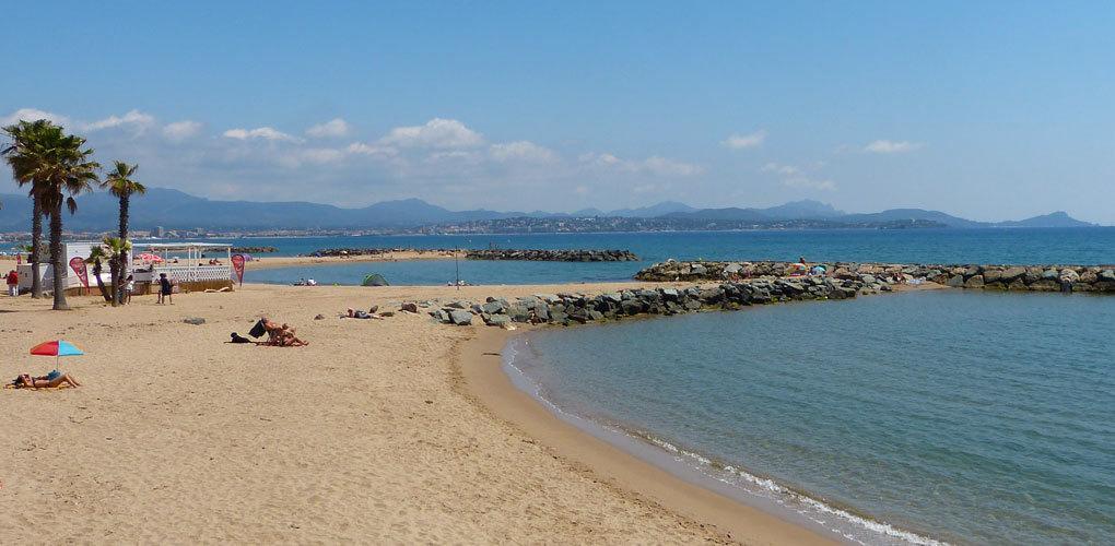 Au Reveil Des Cigales Hotel Сен-Агулф Екстериор снимка