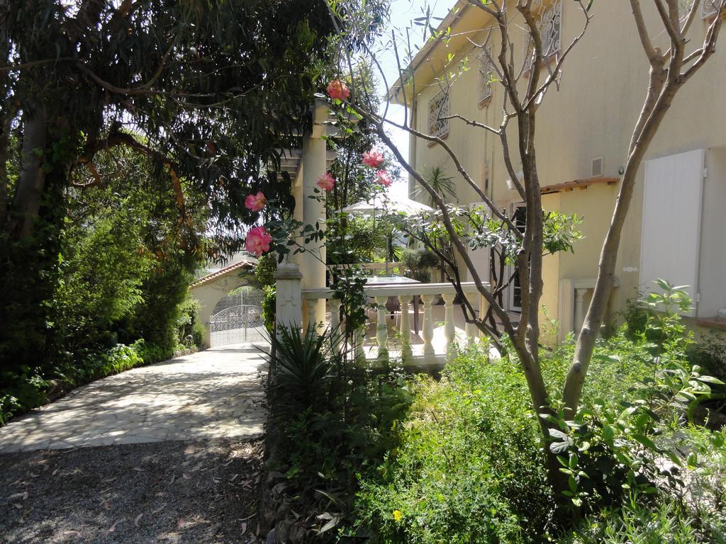 Au Reveil Des Cigales Hotel Сен-Агулф Стая снимка